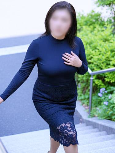 爆乳Hカップの新宿不倫妻05