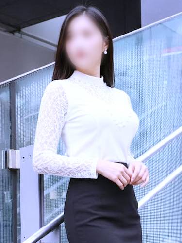 スレンダーで巨乳Fの若妻 あかり4