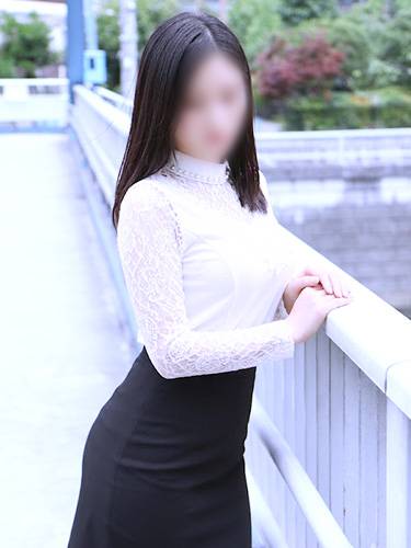 スレンダーで巨乳Fの若妻 あかり2