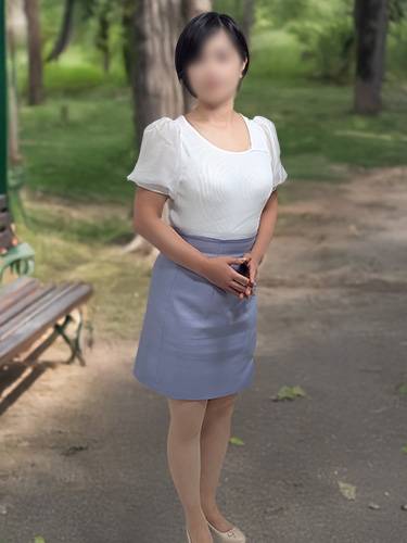 小柄で巨乳の清楚な熟女 ゆか1