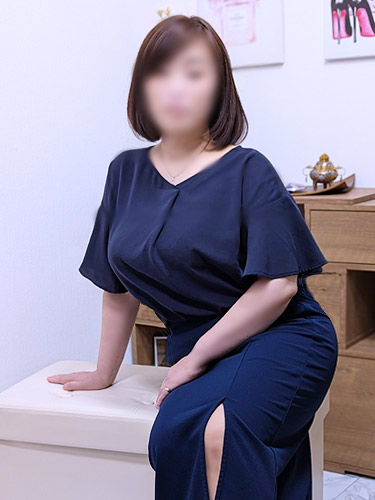 爆乳Gカップの保育士 まどか02