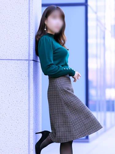 巨乳で「くびれ」の美ボディ みなみ1