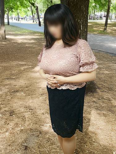小柄でエッチな熟女 めぐみ3