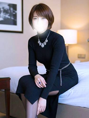 高身長スレンダーな美魔女 樹里1